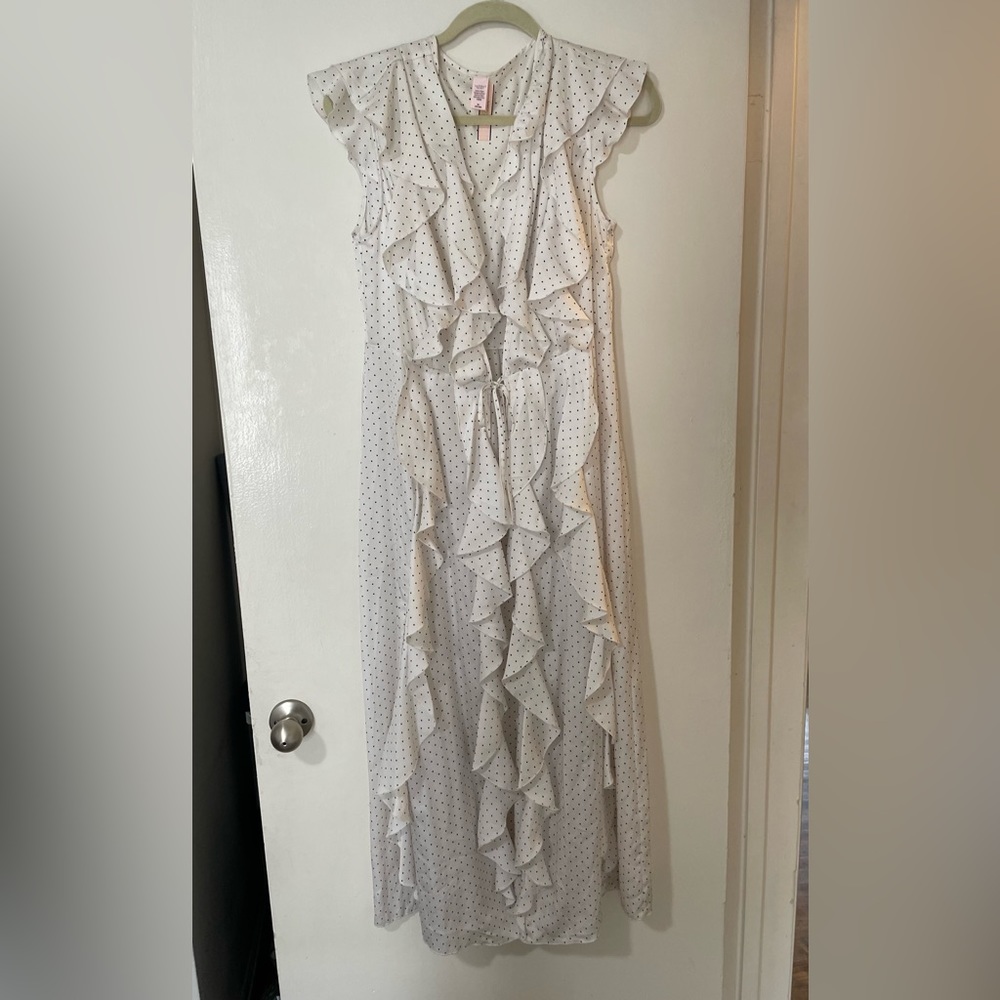 Victoria’s secret Polka Dot Open front robe